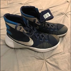 nike basketball shoes